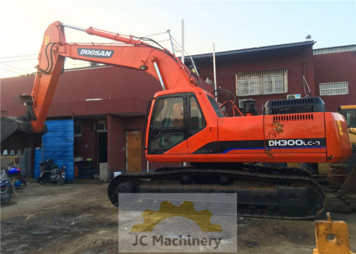 Used Excavator Doosan DH300LC-7, Year 2012, 3620H