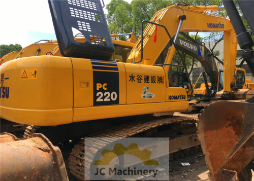 Used Komatsu Excavator PC220-7, Year 2013, 3700H