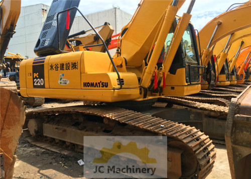 Used Komatsu Excavator PC220-7, Year 2013, 3700H