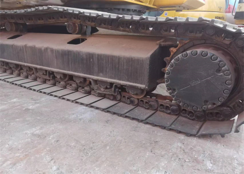 Used Komatsu Excavator PC220-8, Year 2008, 2200H