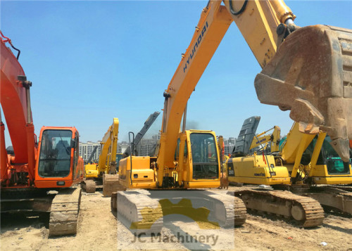 Used Excavator Hyundai R225LC-7, Year 2012, 3650H