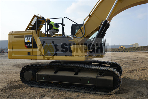CAT Large Excavator 336GC