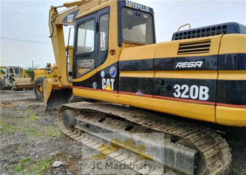 Used CAT Excavator 320B, Year 2009, 5800 H