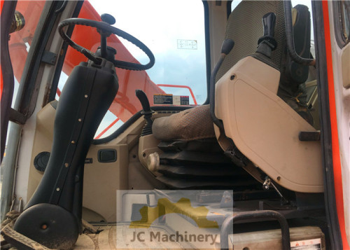 Used Doosan Excavator DH150W-7, Year 2012, 3800H